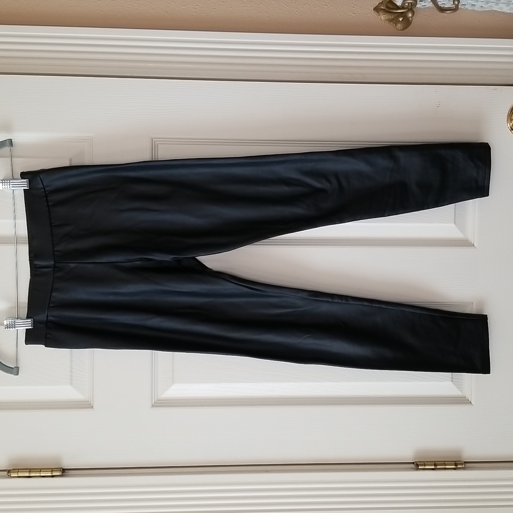 Review pleather pants / leggings